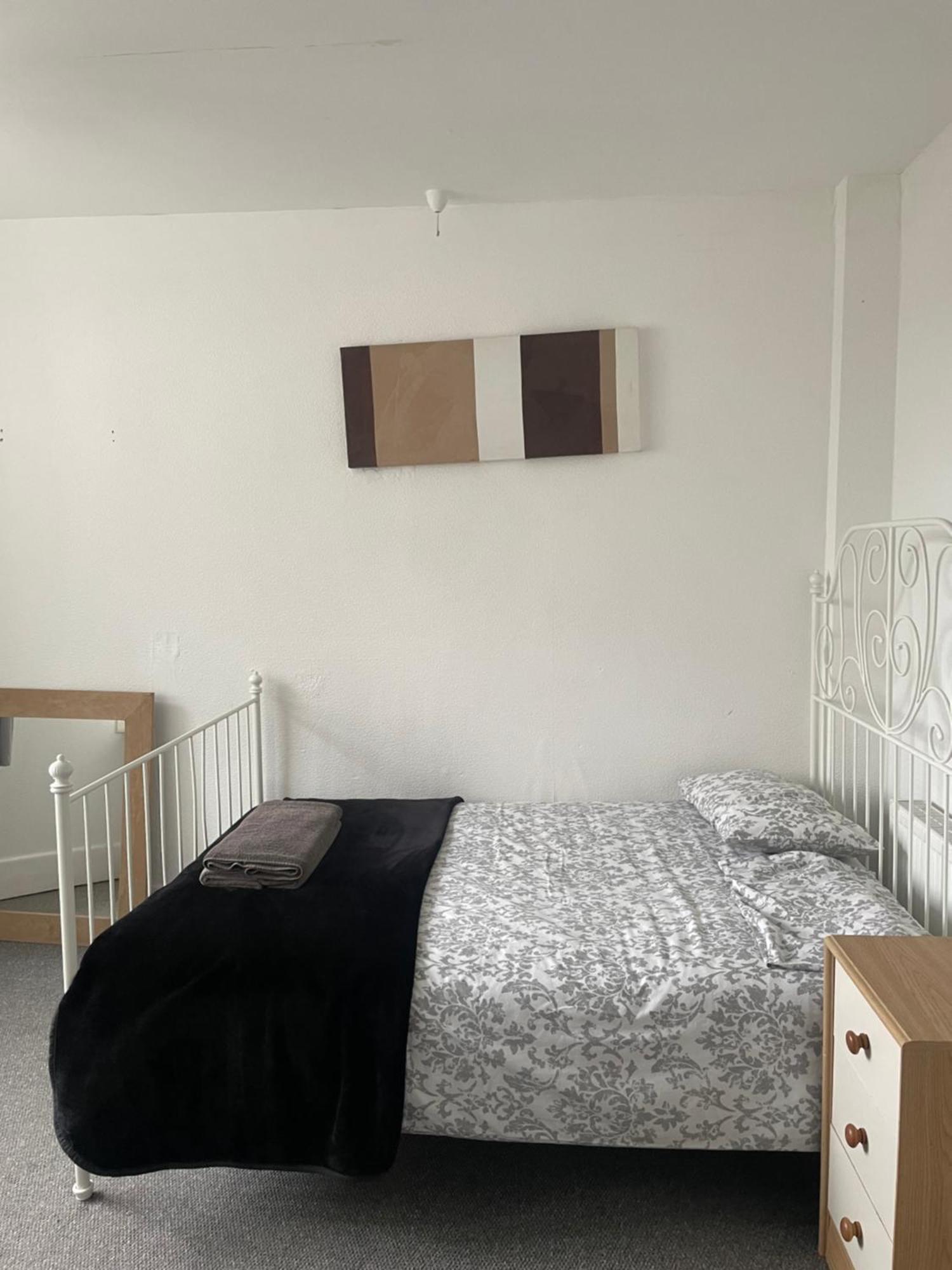 Amitie Guest House 伯恩茅斯 外观 照片