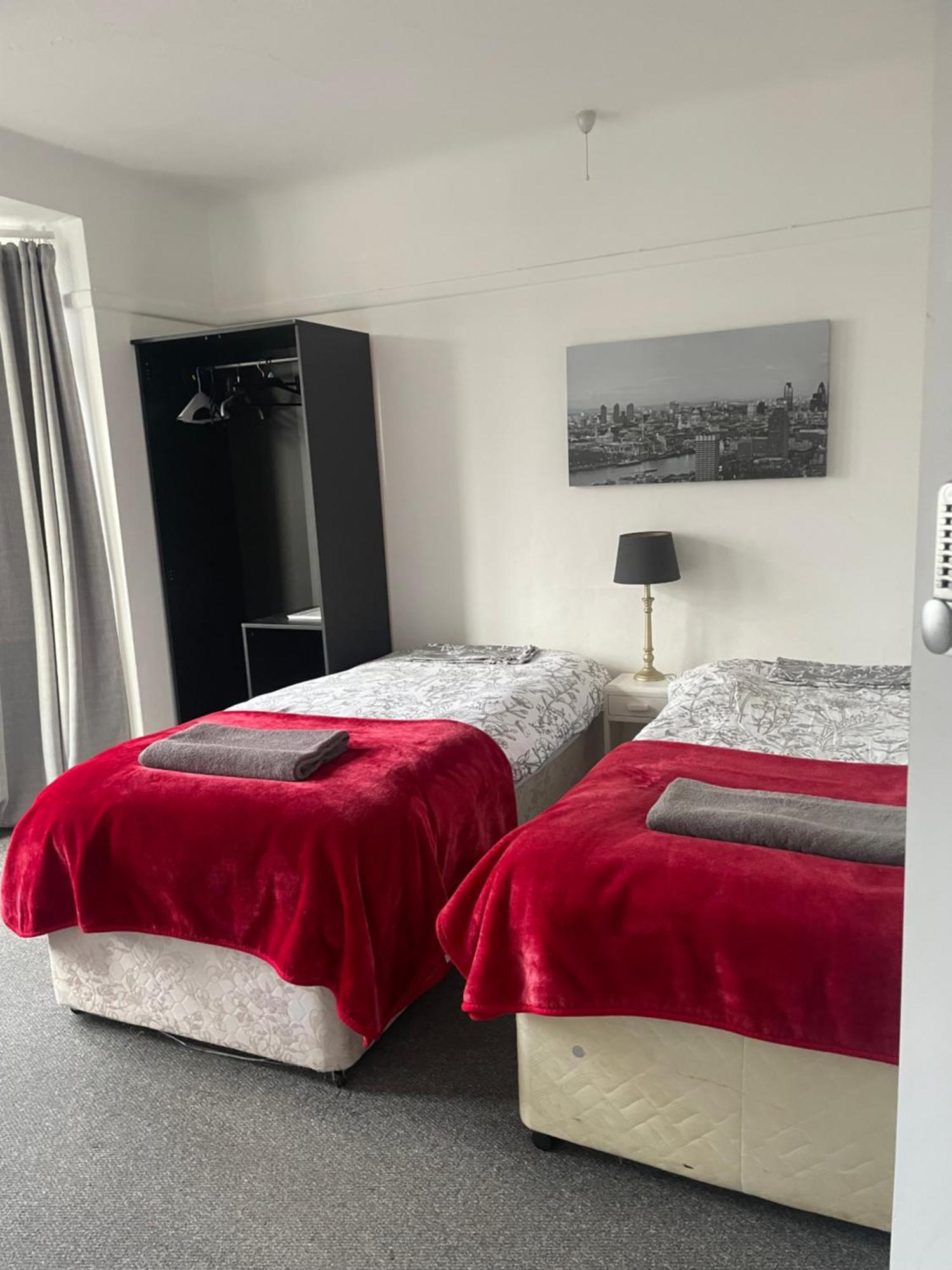 Amitie Guest House 伯恩茅斯 外观 照片