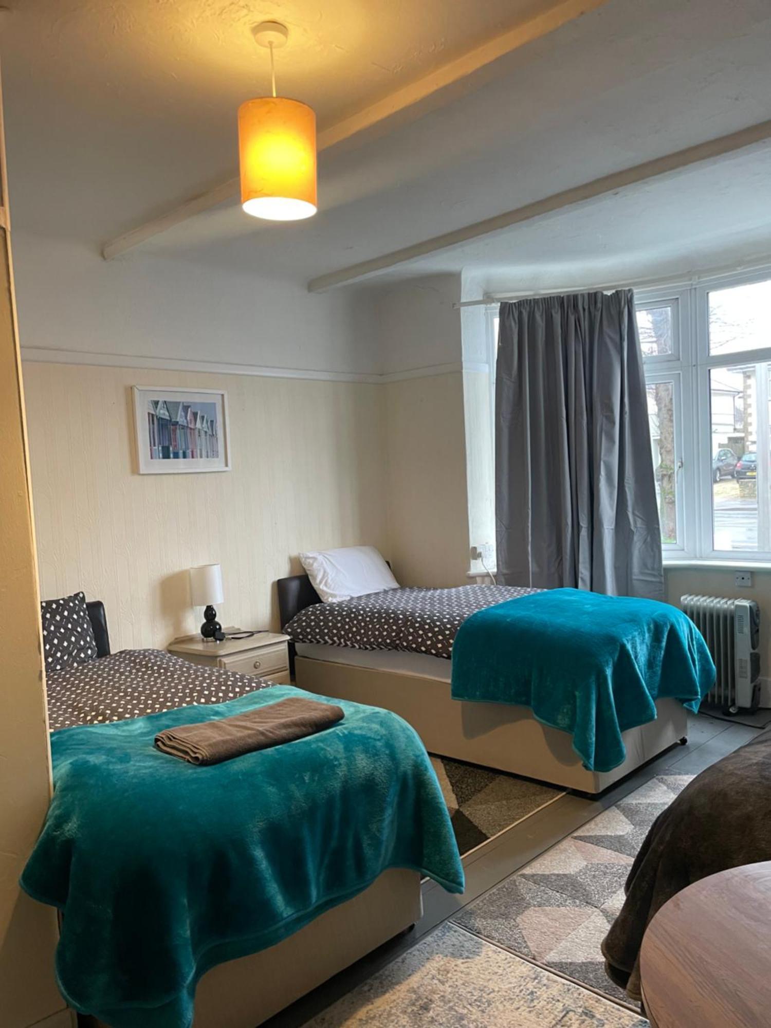 Amitie Guest House 伯恩茅斯 外观 照片